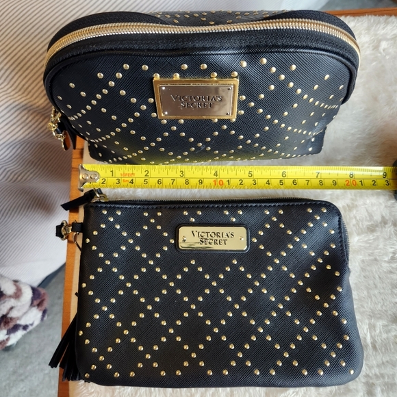 2 Pack! Victoria's Secret Studded Cosmetic Bag with matching Clutch Wristlet - Picture 8 of 8